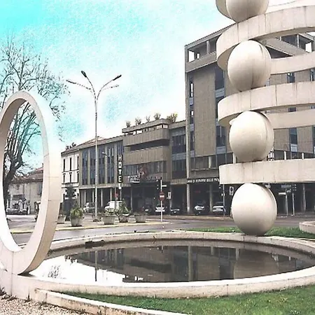 Mini Baradello Hotel